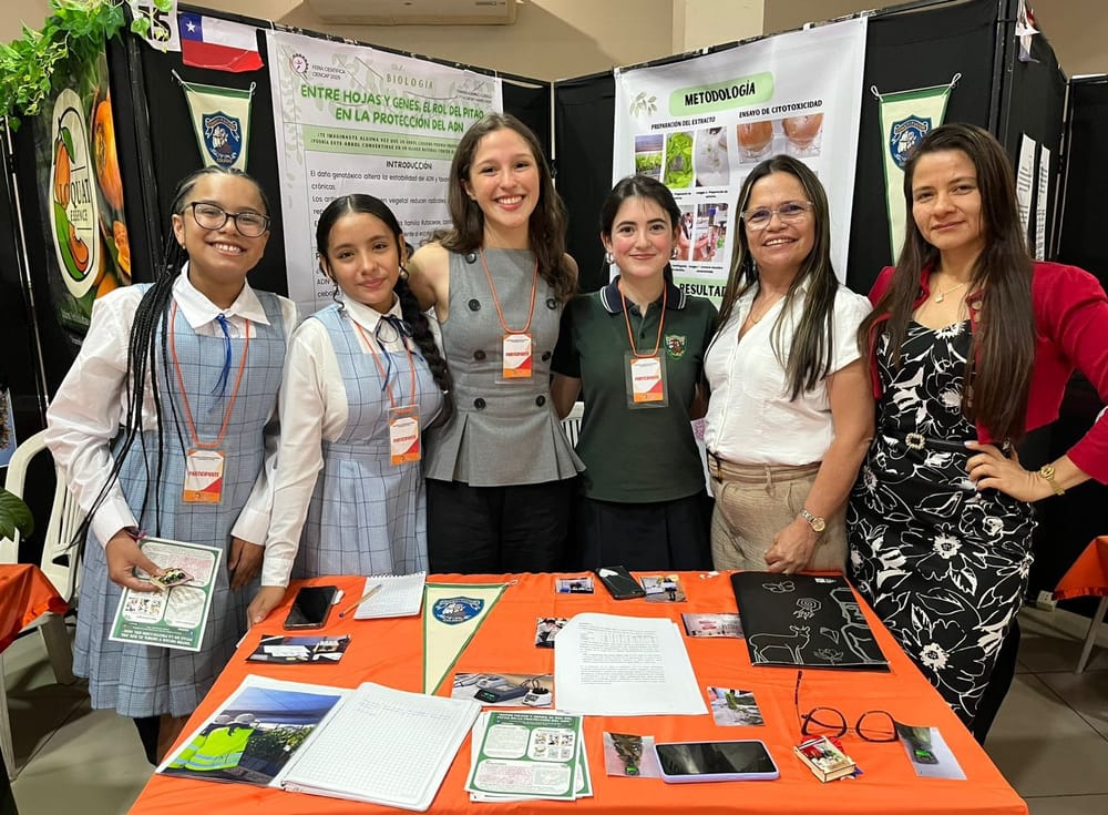 Jóvenes estudiantes barranqueñas presentes en Paraguay imagen de la publicación