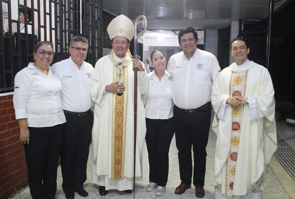 Eucaristía en la Parroquia Nuestra Señora del Pilar imagen de la publicación