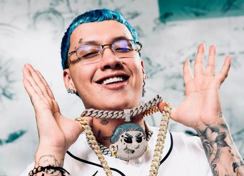 Denuncian a Blessd por presunto secuestro, golpes y pruebas de sangre imagen de la publicación