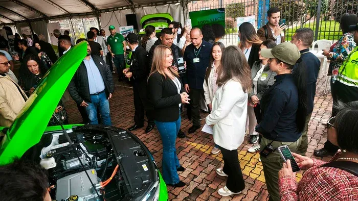 Gobierno impulsará la masificación de taxis eléctricos. Le contamos cómo tener uno imagen de la publicación