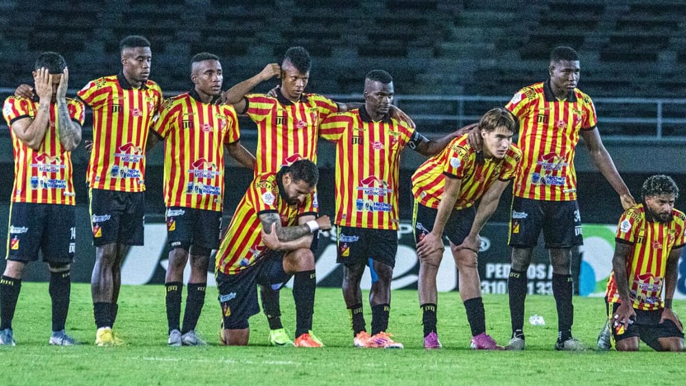 Crisis en el fútbol colombiano: Deportivo Pereira y Deportivo Pasto afrontan paros por falta de pago a sus jugadores imagen de la publicación