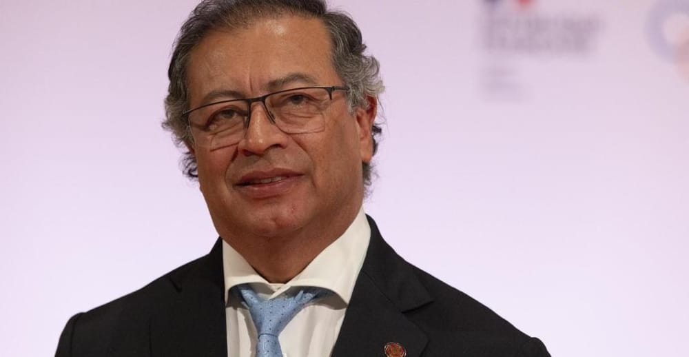 Petro tuvo que retractarse por injuria y CALUMNIA imagen de la publicación