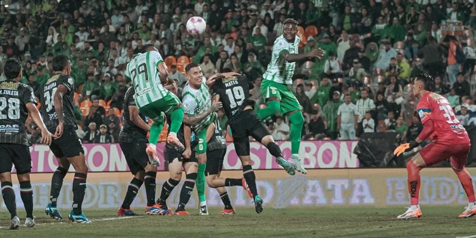 Atlético Nacional avanza a semifinales de la Copa BetPlay, pero se niega a hablar con la prensa tras sanción a Morelos imagen de la publicación