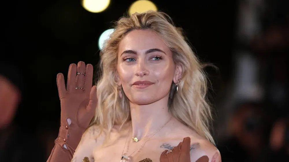 Paris Jackson demanda transparencia en el manejo del patrimonio de su padre, el “Rey del Pop” imagen de la publicación