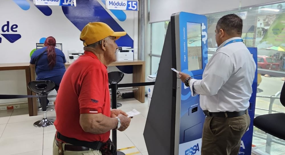 ESSA reporta caída de canales de atención por falla global en servidores de Amazon imagen de la publicación