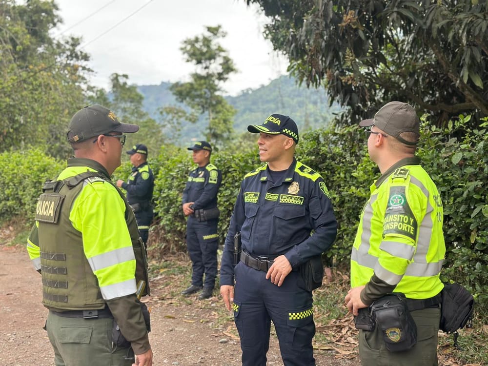 Más de 1.200 policías garantizarán consultas en Santander” imagen de la publicación