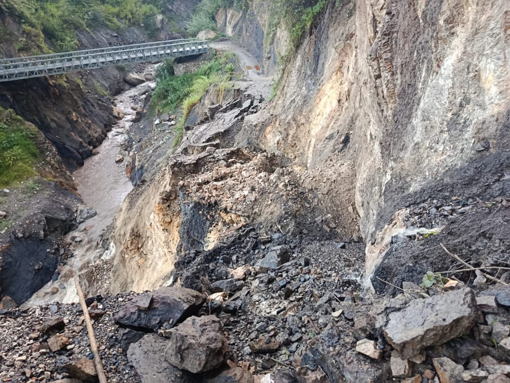 Preocupación tras derrumbe vía San Andrés- Laguna de Ortices imagen de la publicación