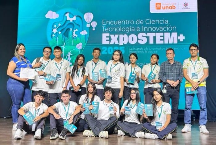 Iniciativa para formación integral a estudiantes Inemitas imagen de la publicación