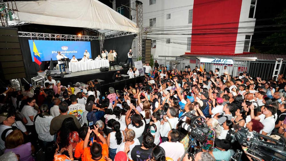 Petro aseguró que la oposición tramita prestamos en el BID para compra de votos imagen de la publicación