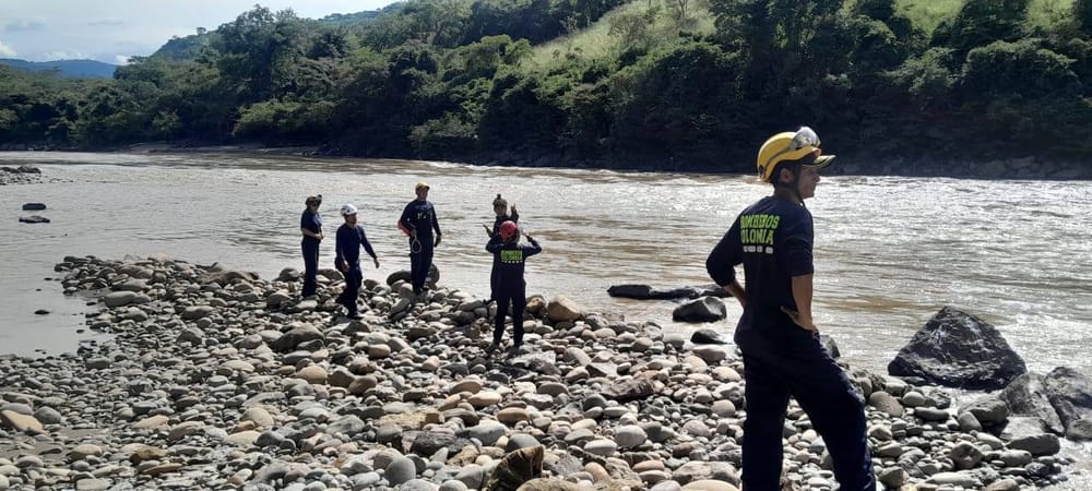 Continúa búsqueda de hombre desaparecido en San Gil: bomberos y comunidad se unen imagen de la publicación