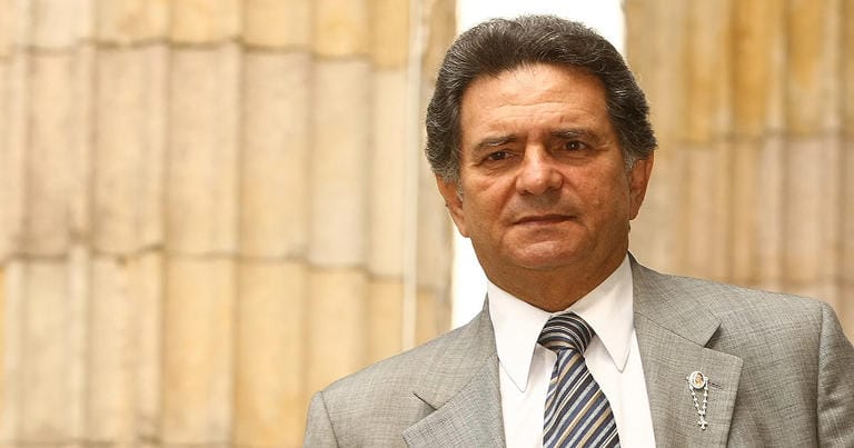 Violencia paramilitar en Córdoba terminó vinculando al exsenador Julio Manzur imagen de la publicación