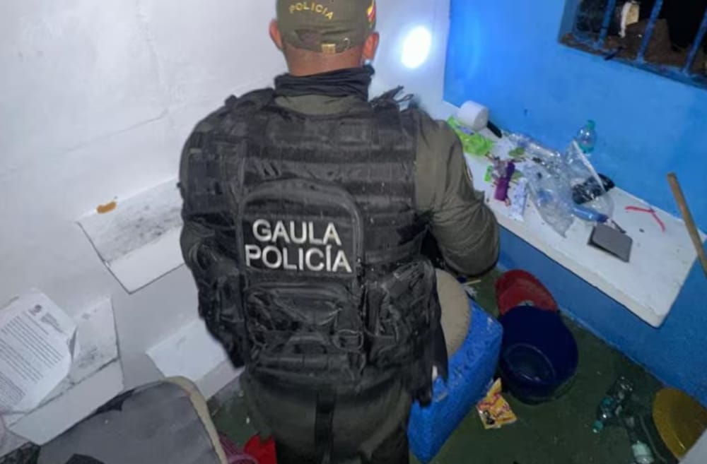 Desmantelada centras de extorsiones en la Cárcel Palogordo de Girón imagen de la publicación