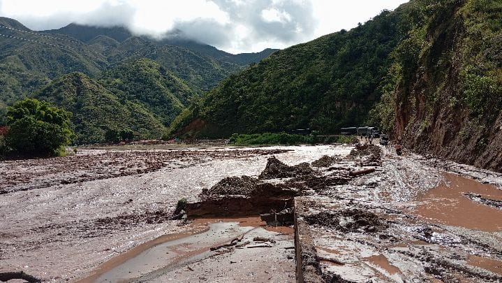 Alerta en Cáchira tras deslizamiento de tierra que afectó el cauce del río imagen de la publicación