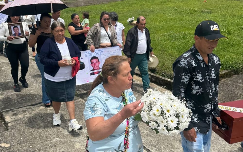 Santandereano desaparecido forzosamente retornó al seno de su hogar: “Lo mataron porque no quiso convertirse en asesino” imagen de la publicación