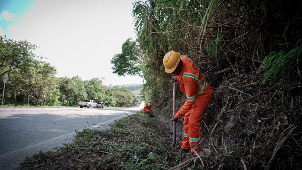 'Vías de los Comuneros' no tiene recursos asignados según el director (e) de Invías imagen de la publicación