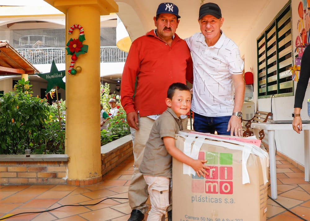Seis mil rostros iluminados con una sonrisa de Navidad en Piedecuesta imagen de la publicación