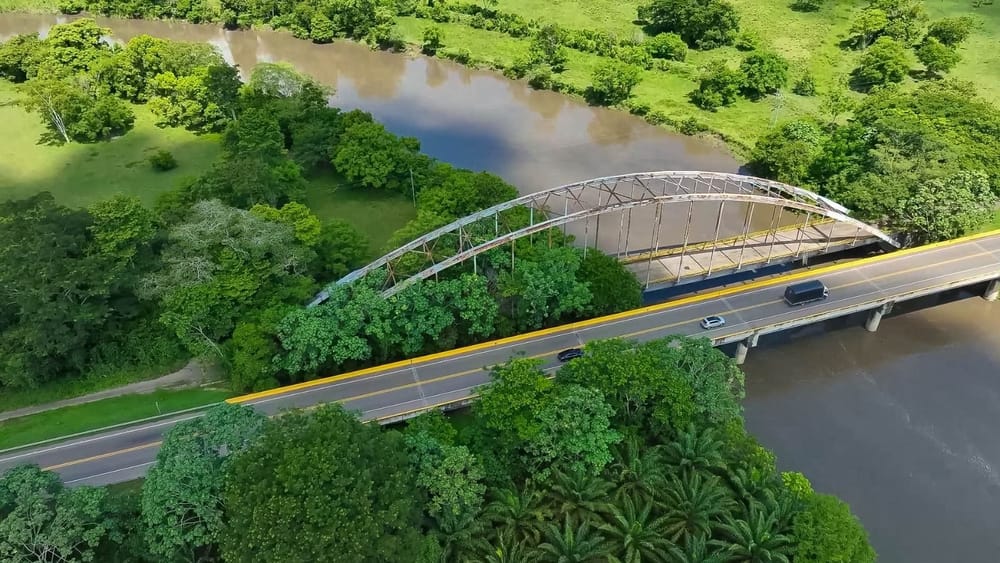 Macabro hallazgo en Santander: Encuentran cuerpo de mujer flotando en el Río Opón imagen de la publicación