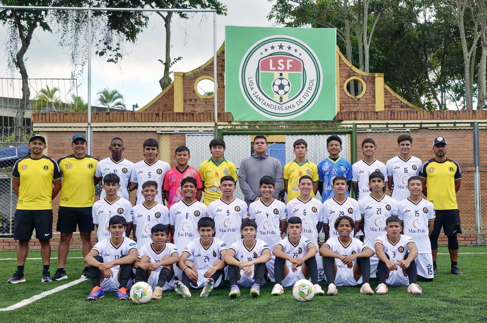 Con goleada Santander comenzó a defender el título imagen de la publicación