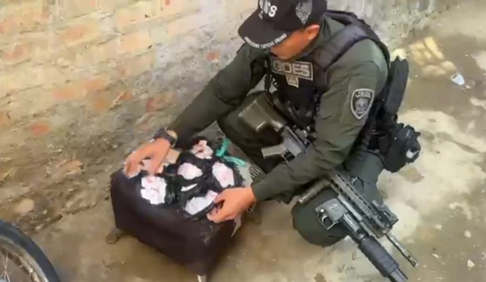 'Viejo' cayócon cocaína lista para entregarla a sus a sus clientes imagen de la publicación