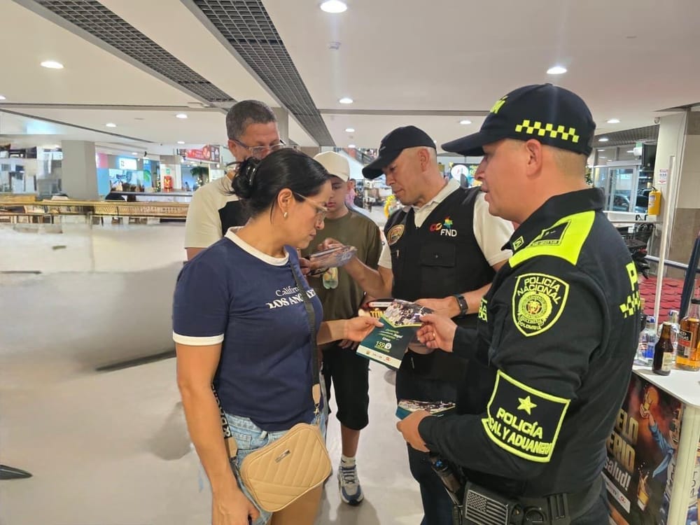 Campaña de la POLFA para que no se compren ni se vendan productos contrabando imagen de la publicación