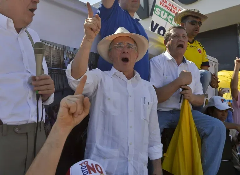 “Se robaron a Ecopetrol”: Uribe en Barrancabermeja imagen de la publicación