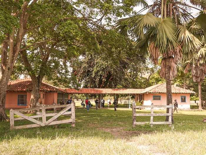 Tierras de los hermanos Castaño pasarán a manos de damnificados por la ola invernal imagen de la publicación