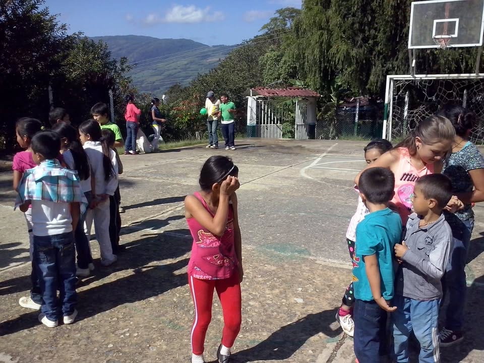 En Gambita remodelan plantel educativo imagen de la publicación