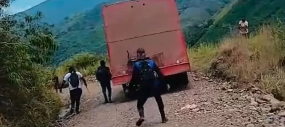 Violento asalto en la Panamericana deja un muerto en Cauca imagen de la publicación