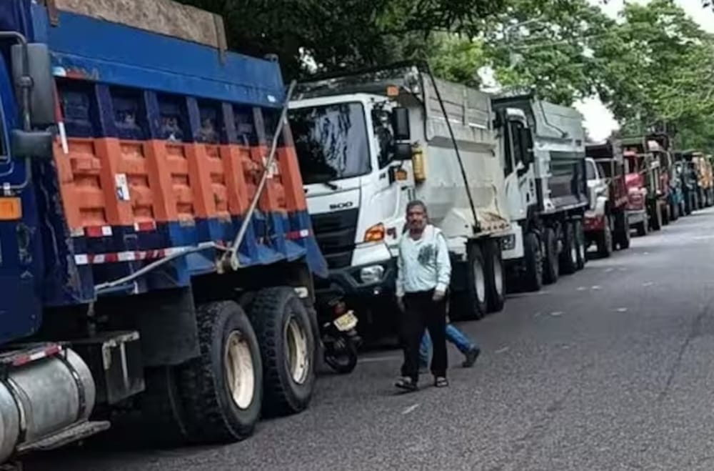 Protestas bloquean puntos estratégicos de vías en Santander imagen de la publicación