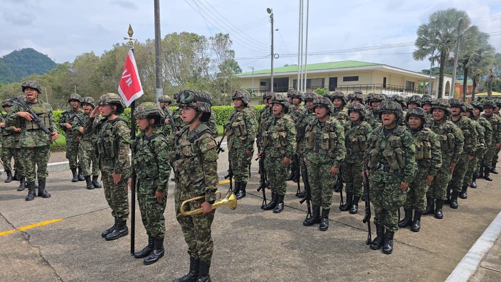 Comandante del Ejército visita unidades en Santander y cesar imagen de la publicación