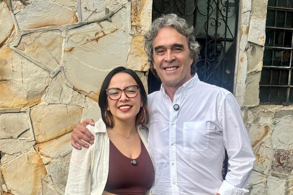 Una santandereana asume la jefatura de debate de Sergio Fajardo a las presidenciales ¿Le gusta la idea? imagen de la publicación