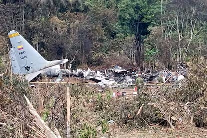 Petro responsabilizó al expresidente Iván Duque de accidente de avión militar por recibir “aviones chatarra” imagen de la publicación