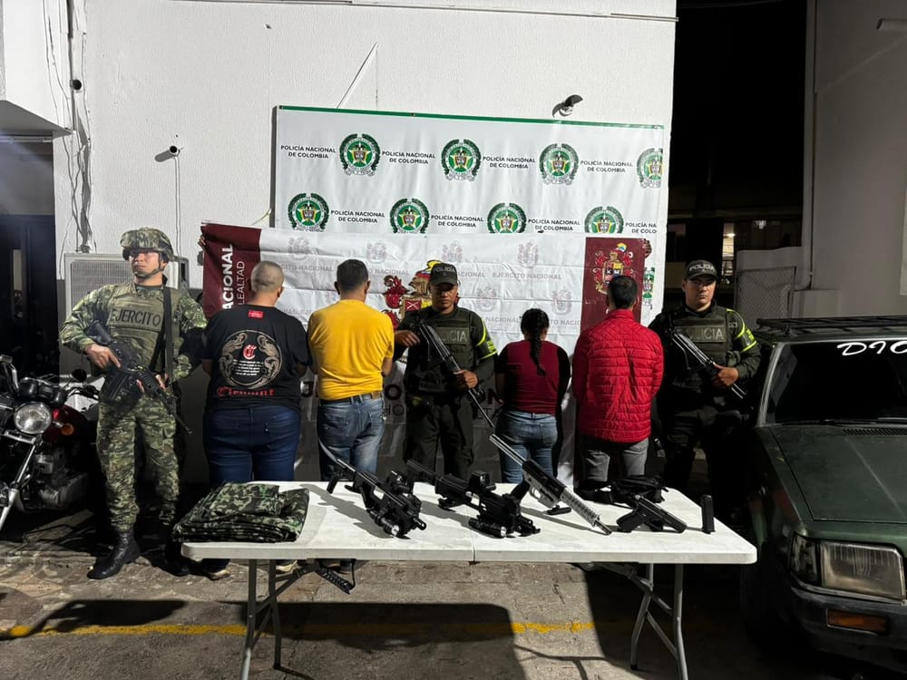 Capturados integrantes de ELN con armamento de alto poder imagen de la publicación