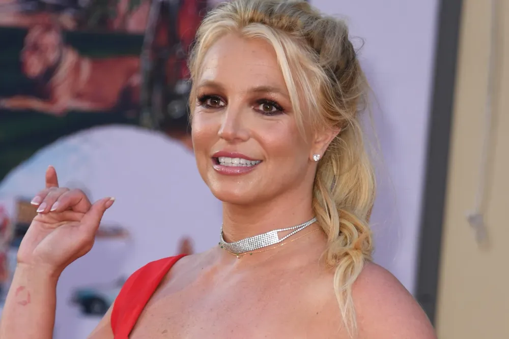Britney Spears denuncia acceso ilegal a sus dispositivos por parte de exempleado imagen de la publicación