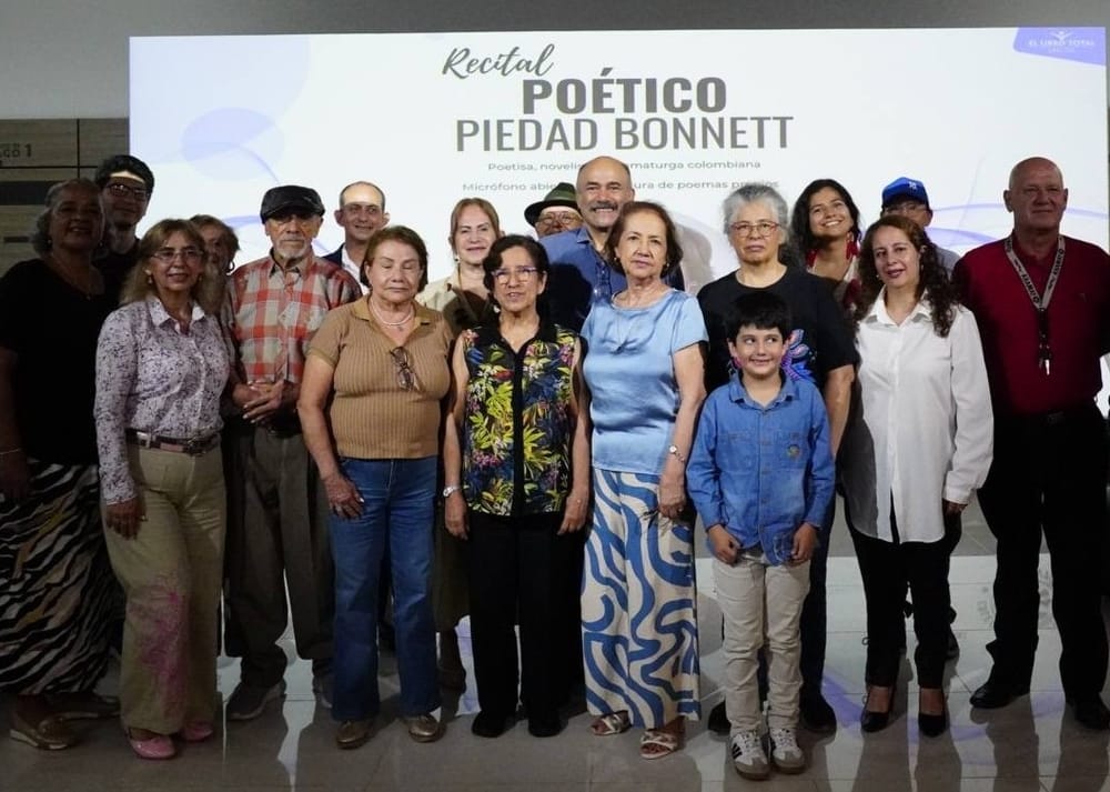 Recital Poético del Colectivo Poetas Guanentá imagen de la publicación