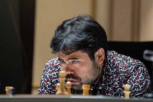 Ajedrecista Nakamura tardó más de una hora en una sola jugada y perdió imagen de la publicación