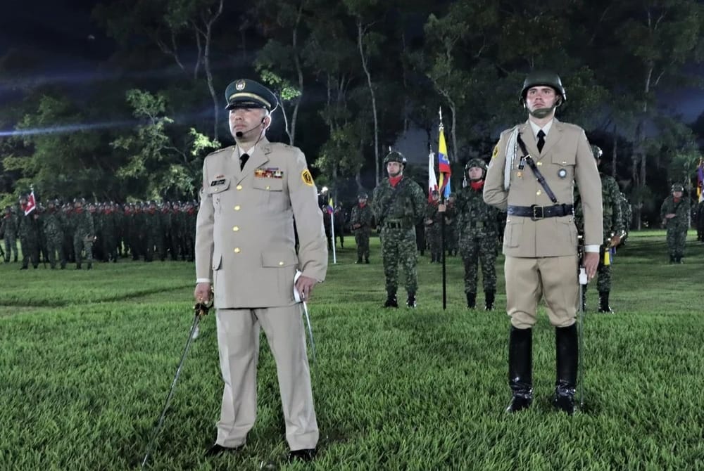 Coronel Gerson Iván Molina entrega comando de Brigada imagen de la publicación