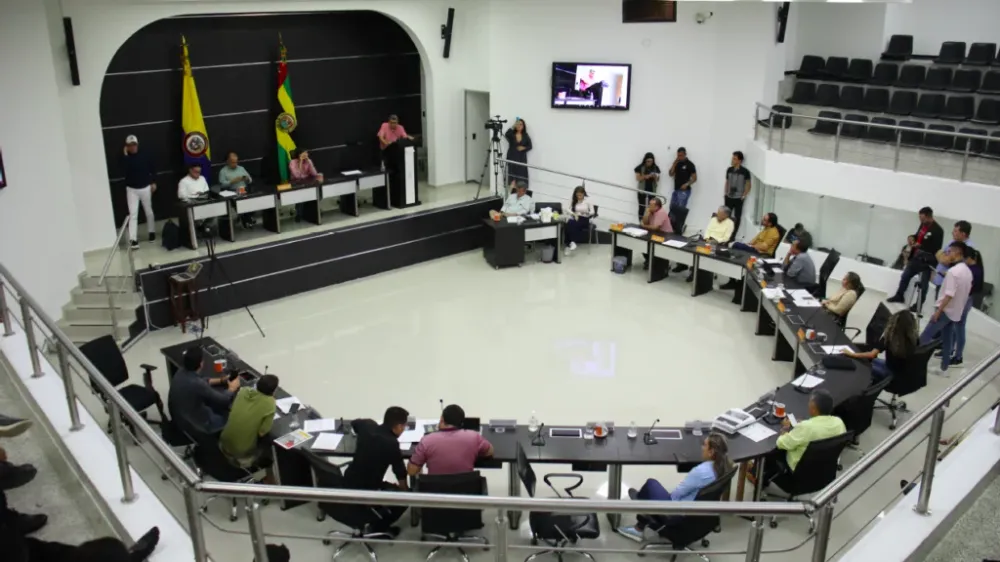 La Asamblea le habla a Santander… pero en voz baja imagen de la publicación