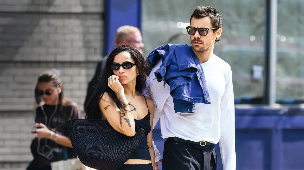 Harry Styles y Zoë Kravitz planearían dos bodas tras compromiso imagen de la publicación