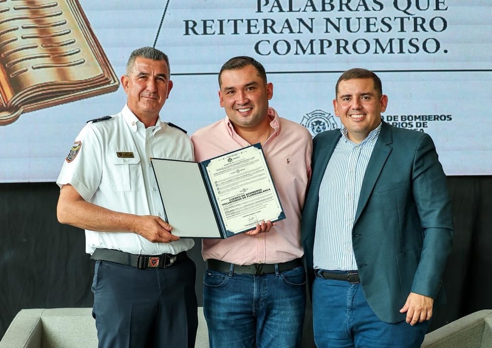 Exaltación 30 años Bomberos de Floridablanca imagen de la publicación