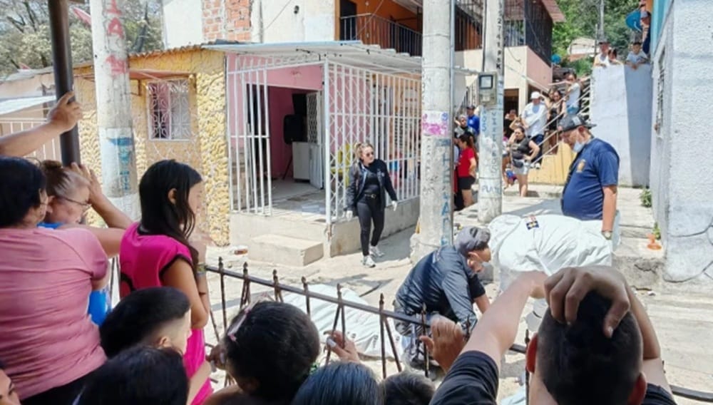 Dos hermanos asesinados frente a su casa en Bucaramanga imagen de la publicación