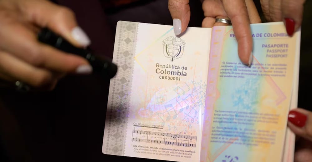 Consejo de Estado da vía libre a expedición de nuevo modelo de pasaportes en Colombia imagen de la publicación