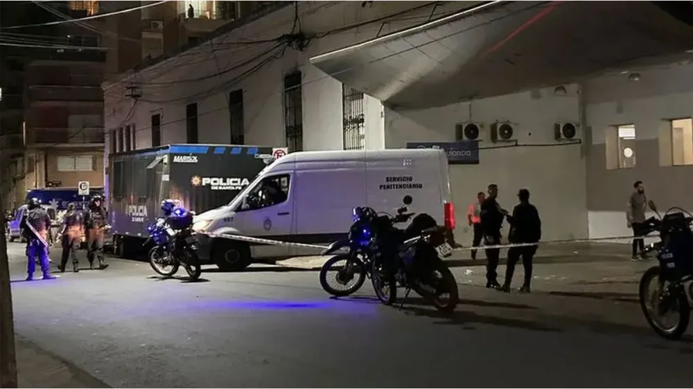 Sicarios remataron a un hombre dentro del quirófano en Ecuador imagen de la publicación