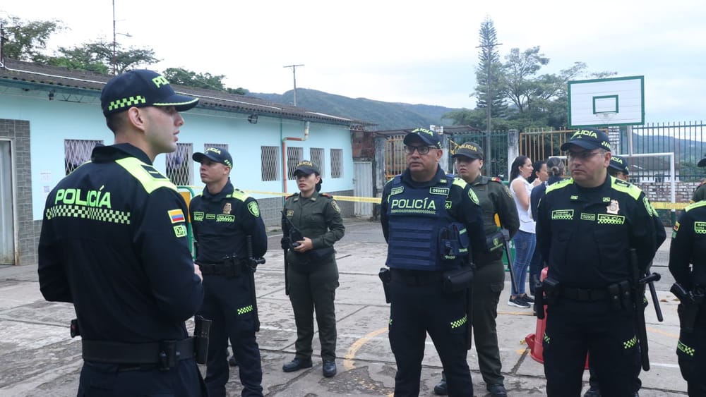 Santander blindado para elecciones: más de 7.000 policías vigilarán la jornada presidencial imagen de la publicación