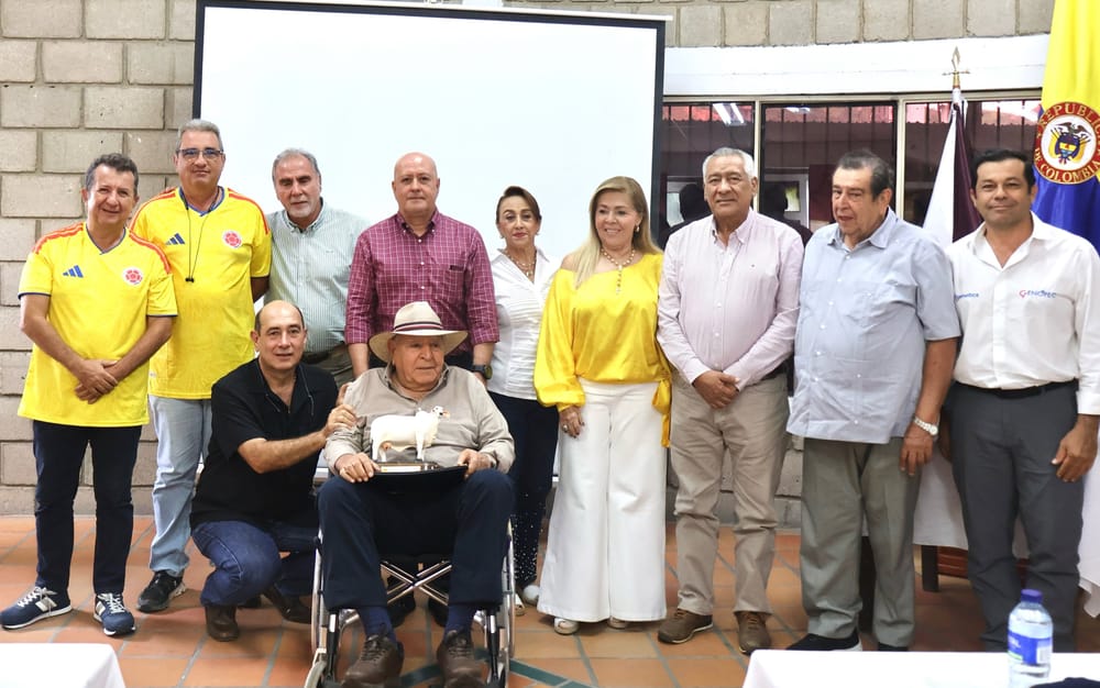 Distinción a una trayectoria que deja huella imagen de la publicación