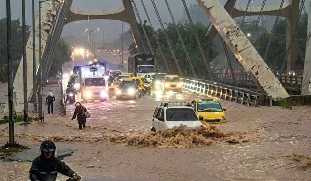 Área Metropolitana sufrió numerosas afectaciones tras torrencial aguacero imagen de la publicación