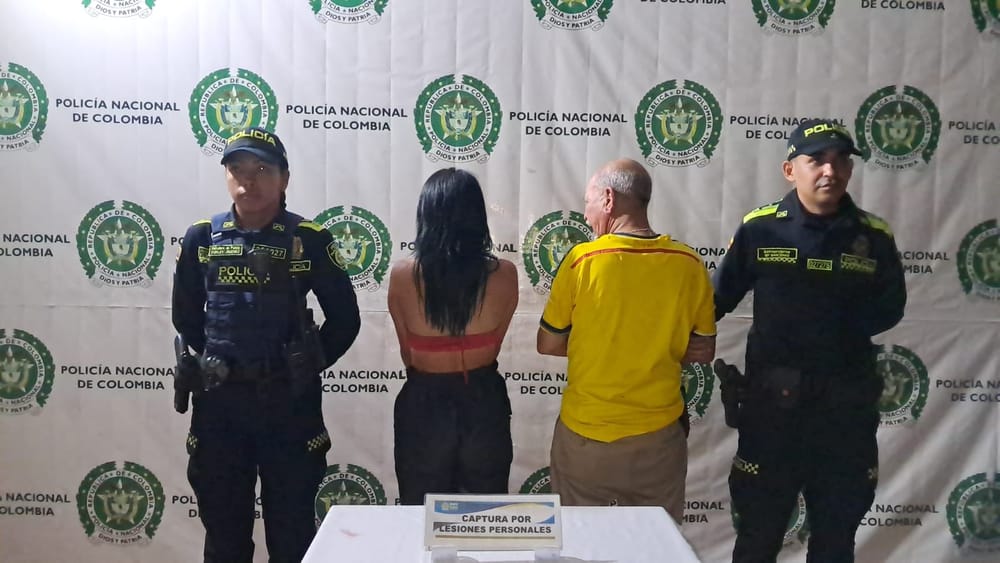 Riña terminó en caos en Girón: hombre lanzó piedra contra una casa, otro atacó con machete y dos policías resultaron heridos imagen de la publicación