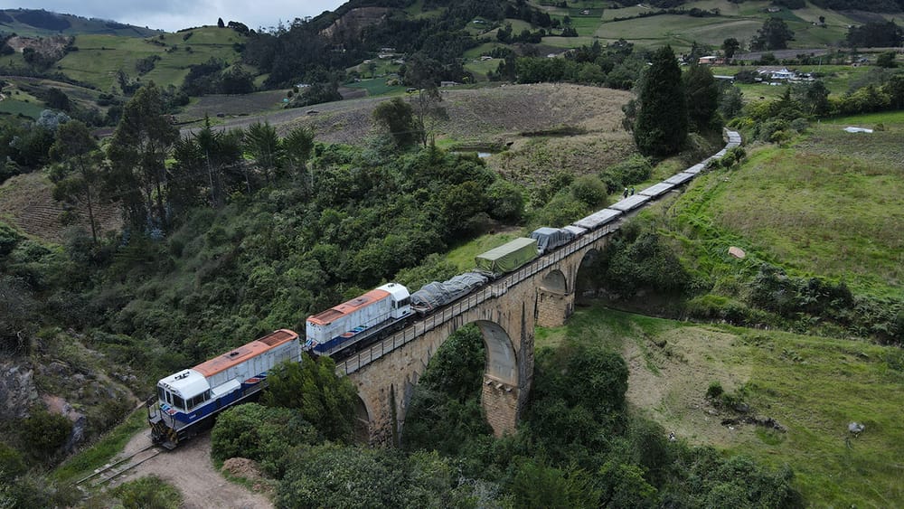 Quedaron adjudicados los proyectos de obra pública para los corredores férreos Bogotá-Belencito y Pacífico ¿A cuánto asciende toda la inversión? imagen de la publicación