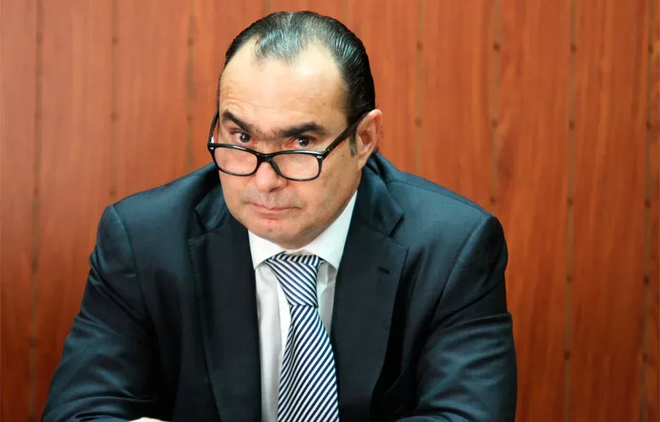 Ex exmagistrado Jorge Ignacio Pretelt Chaljub seguirá tras las rejas por corrupto imagen de la publicación