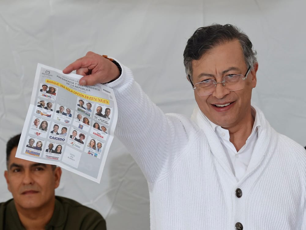 Petro insiste en que Abelardo de la Espriella se robó las elecciones ¿Será que le creemos? imagen de la publicación